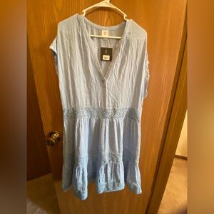 Light blue flowy dress, new with tags